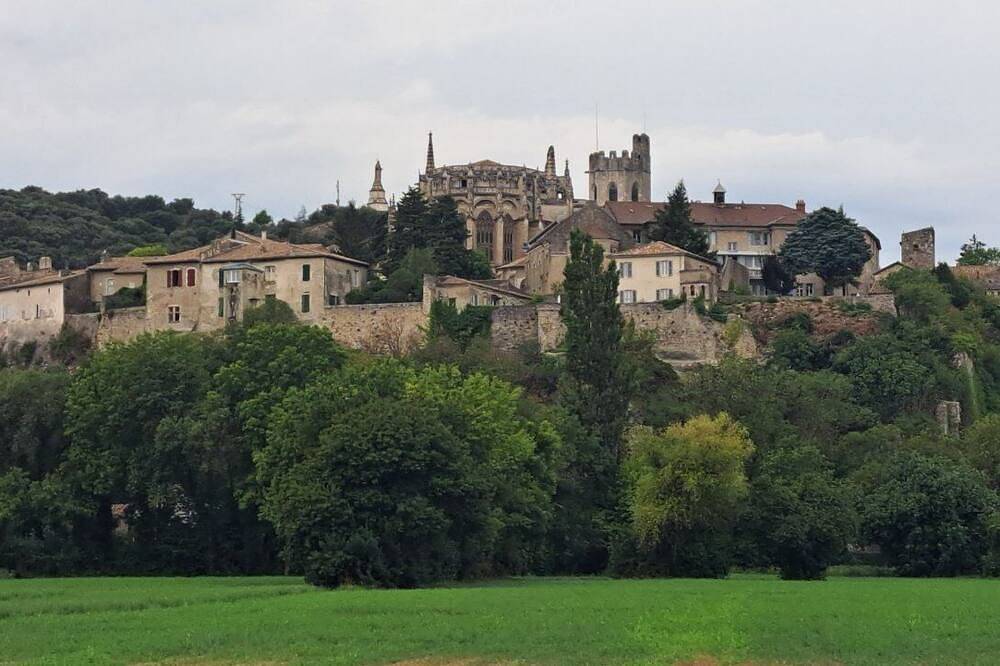 Entire apartment, Rhône Studio in Viviers, Privas