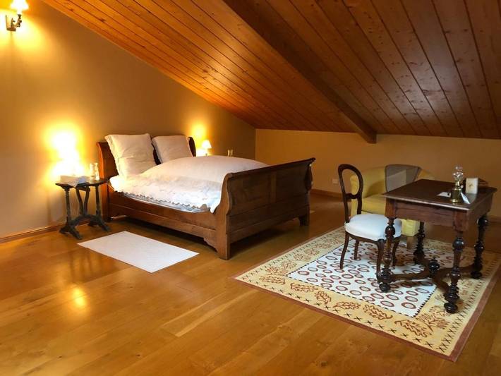 Chambre d’hôte pour 3 personnes, avec Terrasse et Jardin