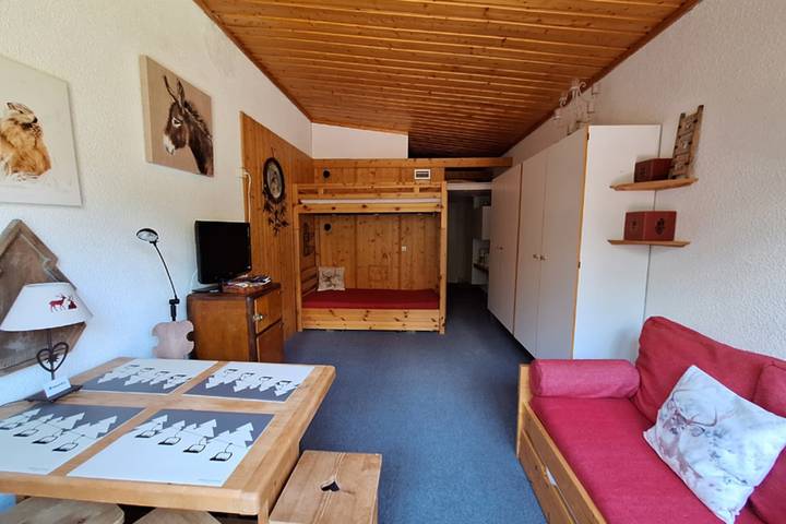 Gîte pour 4 personnes, avec balcon, adapté aux familles dans Arc 1800 - 2