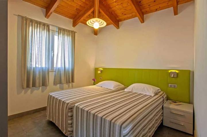 Location de vacances pour 4 personnes, avec piscine et jardin dans Olmeto Plage - 3