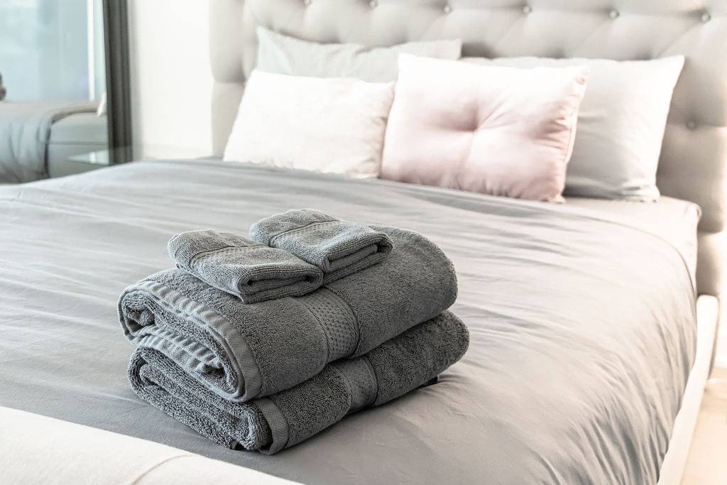 Loft for 2 Guests in Toronto, Lake Ontario (Canada)