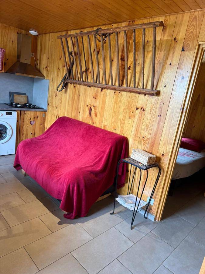 Location de vacances pour 4 personnes, avec Terrasse à Chazey-sur-Ain - 2