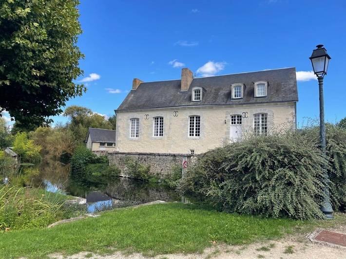 Location de vacances pour 15 personnes, avec jardin et vue dans La Ferté-Villeneuil