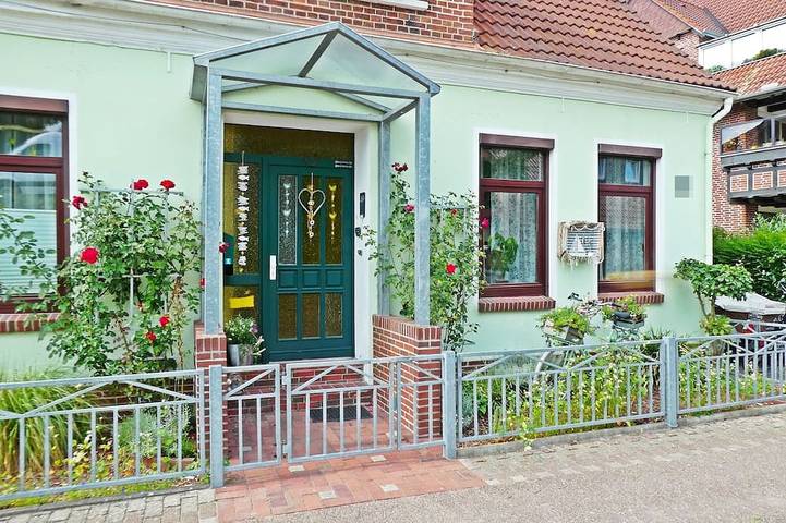 Ferienwohnung für 6 Personen, mit Balkon und Garten
