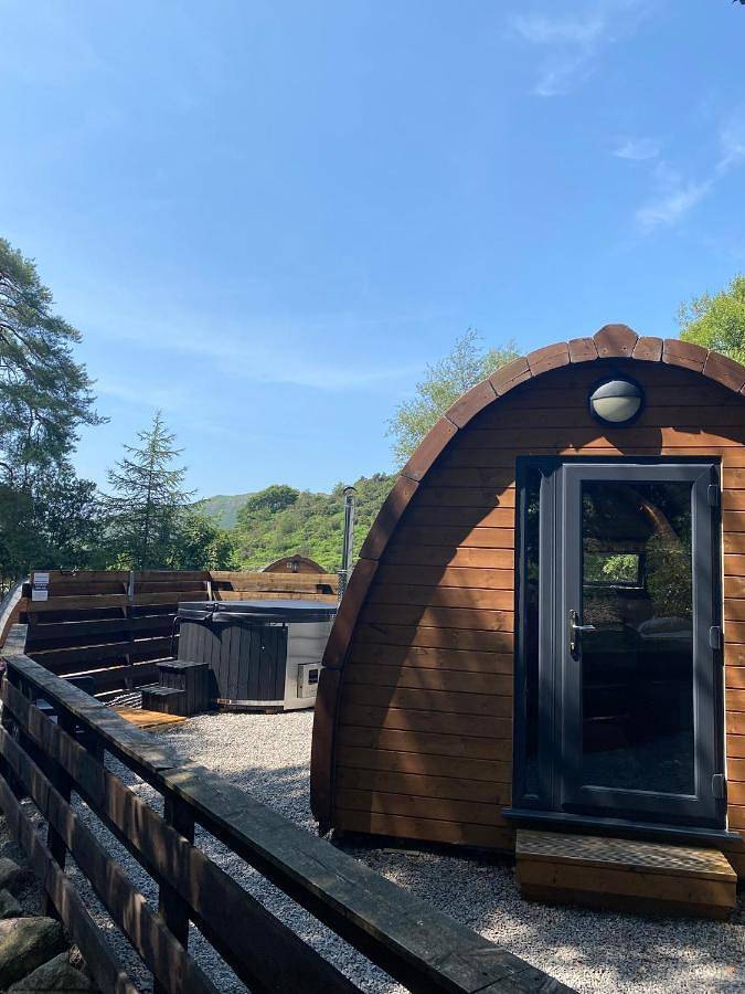 Holiday letting for 2 people, with Hot tub and Garden as well as View in Eskdale