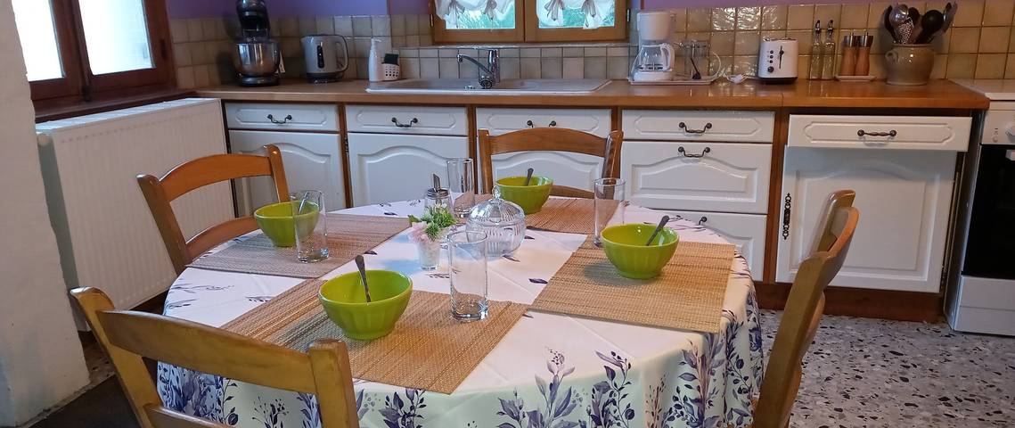 Gîte pour 5 personnes, avec jacuzzi ainsi que jardin et terrasse, animaux acceptés dans Côte-d'Or - 3