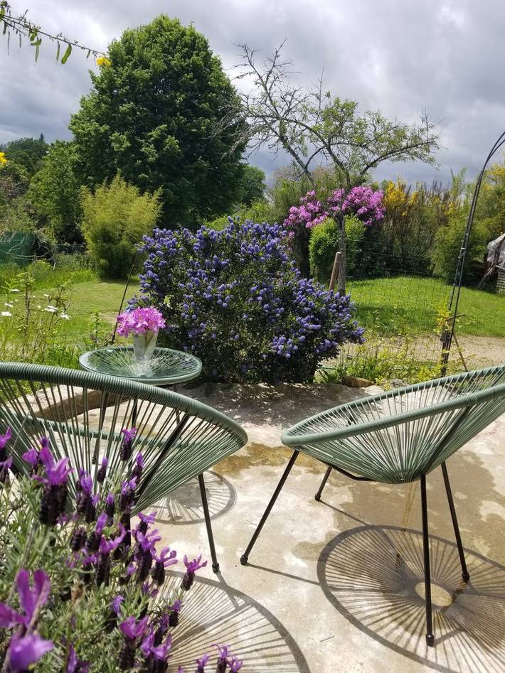 Gîte pour 2 personnes, avec terrasse à Saint-Julien-le-Petit
