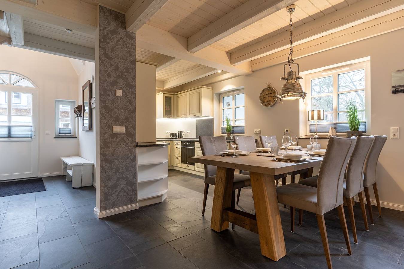 Sandhus Backbord - wunderschöne, hochwertige Reethaushälfte mit toller Ausstattung! in St. Peter-Ording, Eiderstedt