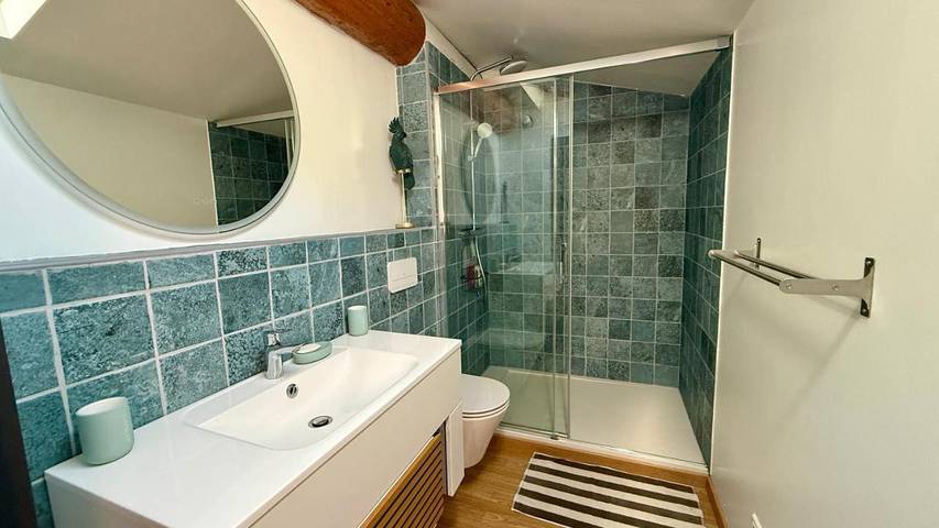 Chambre d’hôte pour 2 personnes, avec jardin ainsi que jacuzzi et piscine à Le Thor - 3