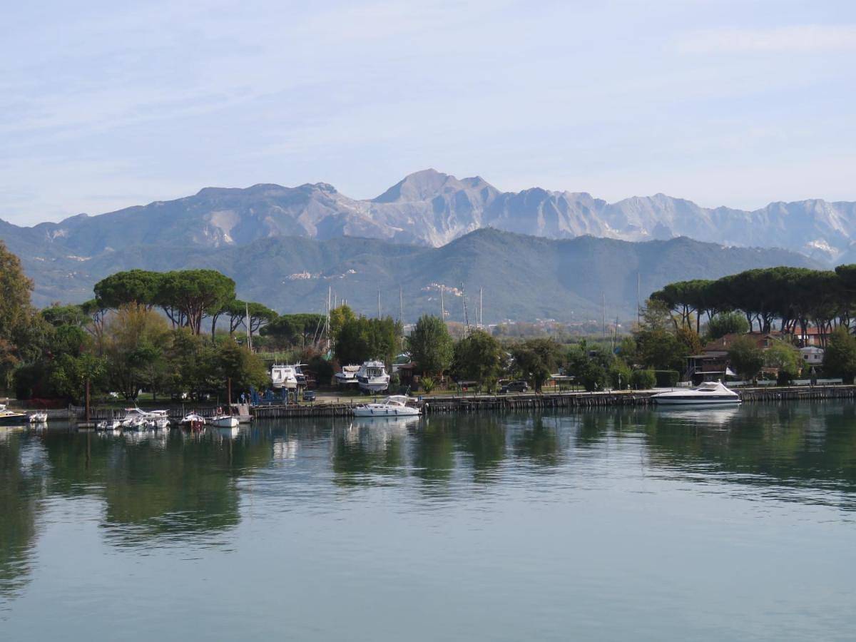 Ganze Wohnung, Alla Foce del Magra - sul fiume vicino al mare e alle Cinque Terre con posto barca in Montemarcello, Ameglia Gemeinde