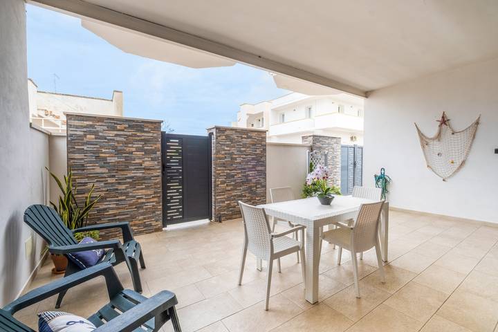 Location de vacances pour 4 personnes, avec jardin, adapté aux familles à Porto Cesareo
