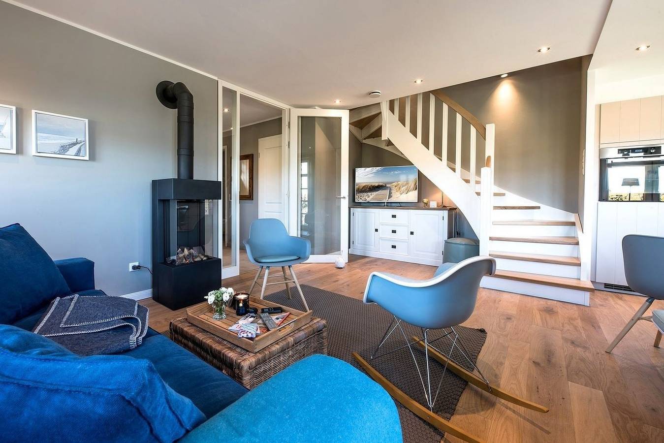 Der wunderschöne moderne Neubau (2019) ist ein außergewöhnliches und exklusives Feriendomizil für höchste Ansprüche. in Nordseebad Spiekeroog, Spiekeroog