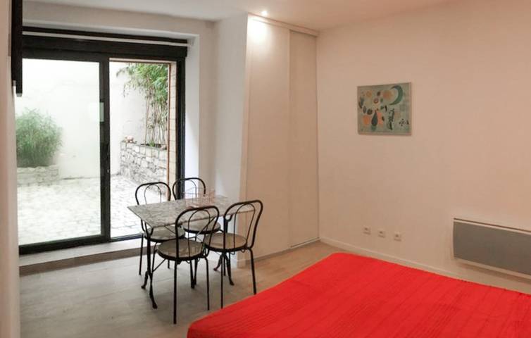 Apartamento vacacional entero, Apartamento en planta baja cerca del centro de La Rochelle in La Rochelle, Región de La Rochelle