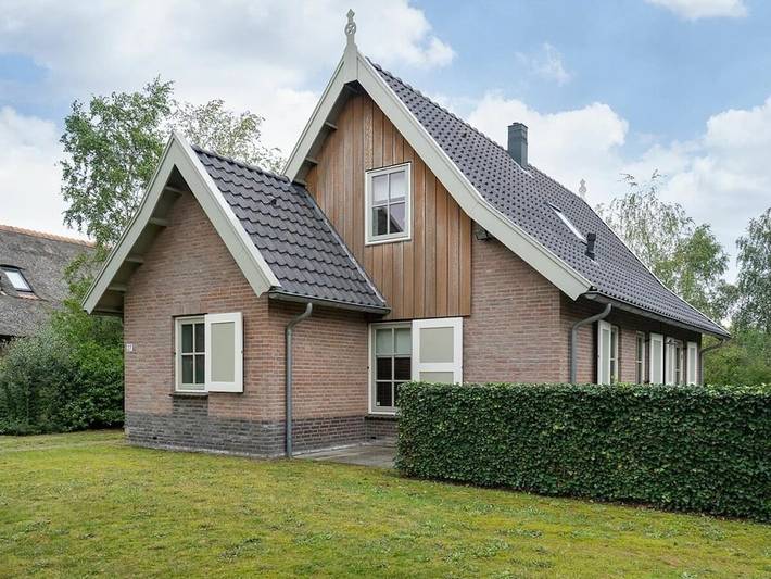 Vakantiehuis voor 6 personen, with Terras and Tuin as well as Sauna in Appelscha