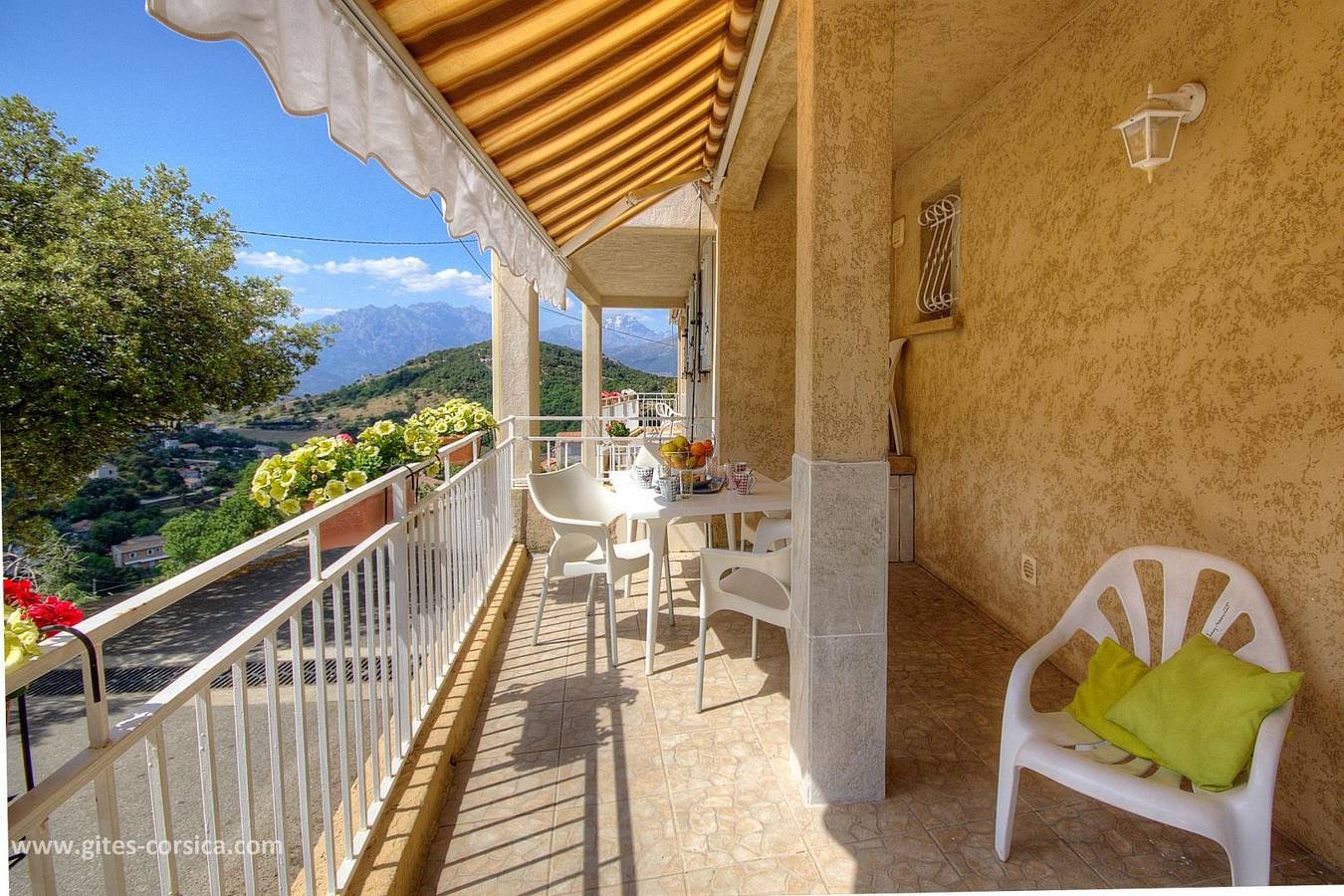 Justine in Pietralba, Région de Calvi