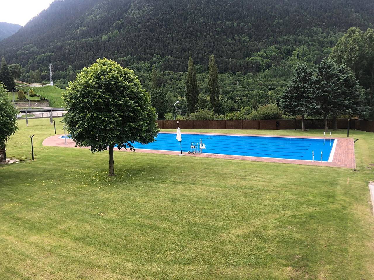 Casa La Pica with access to the garden in Àreu, Alins