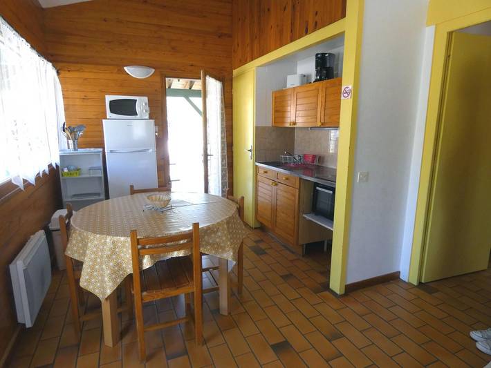 Gîte pour 6 personnes, avec terrasse à Brocas - 2