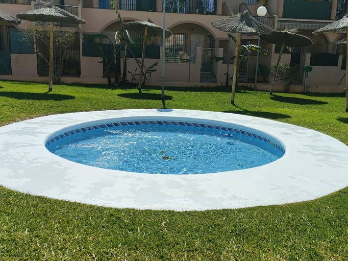Ganze Ferienwohnung, Ferienwohnung für 6 Personen mit Terrasse in Playa La Barrosa, Chiclana de la Frontera