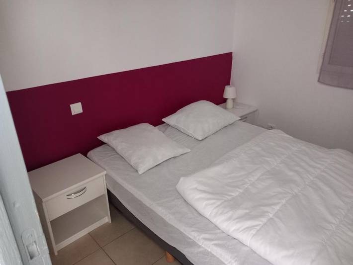 Gîte pour 5 personnes, avec terrasse à Pia - 2