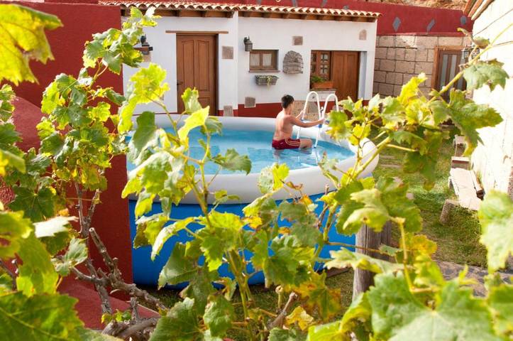 Casa rural para 7 personas, con Terraza y Jardín además de Piscina y Vistas en El Rosario - 4