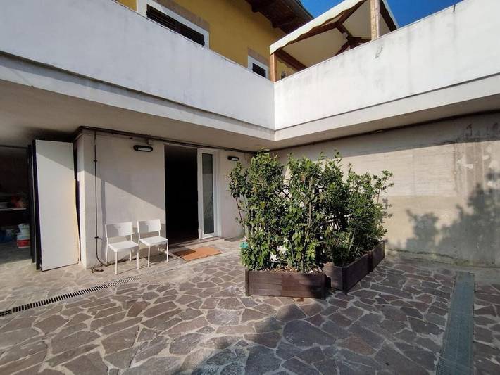 Gîte pour 2 personnes, avec Terrasse ainsi que Jardin et Piscine à Pesaro