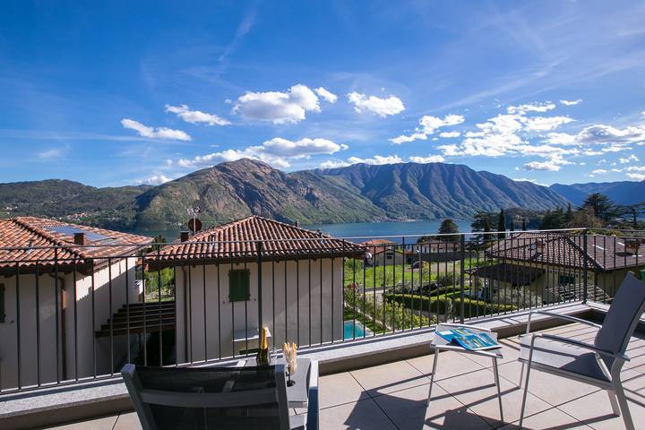 Location de vacances pour 12 personnes, avec balcon ainsi que vue sur le lac et piscine dans Tremezzo - 4
