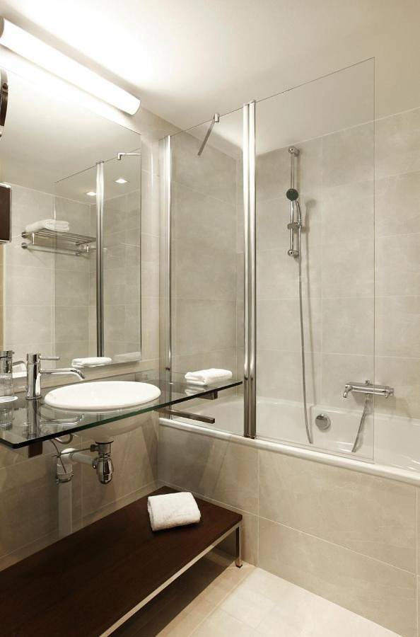 Hôtel pour 2 personnes, avec sauna, animaux acceptés à Colombier-Saugnieu - 4