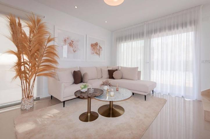 Casa rural para 8 personas, con jacuzzi y jardín además de sauna y piscina en Los Alcázares - 4