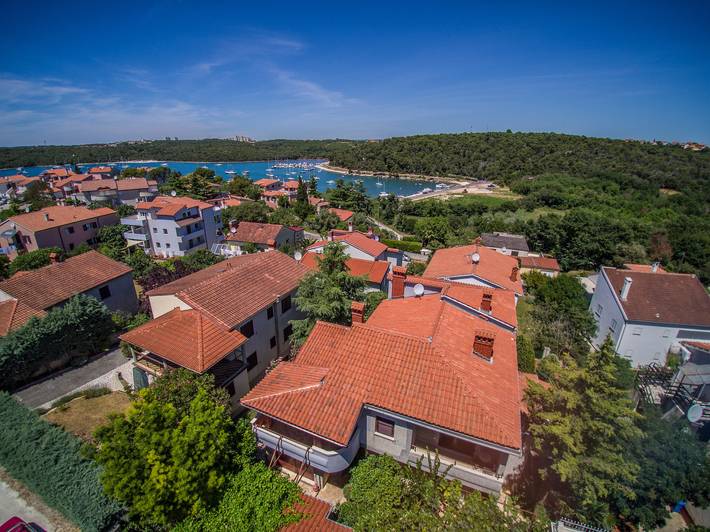 Appartamento per 4 persone, con giardino a Medolino
