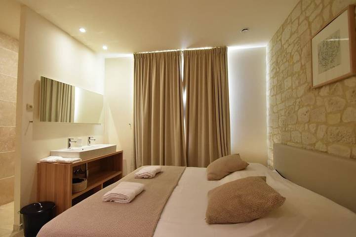 Gîte pour 6 personnes, avec jardin ainsi que piscine et balcon, animaux acceptés à Villesèque-des-Corbières - 2