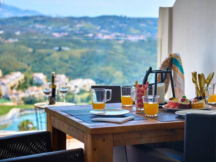 Entire holiday apartment, 101 La Cala View, Golf, Jacuzzi , Sauna in Riviera del Sol, Mijas