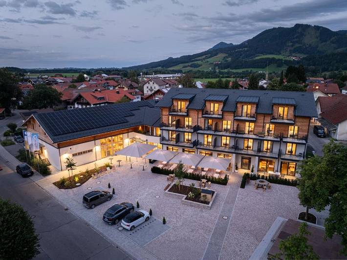 Hotel für 2 Personen, mit Balkon und Terrasse sowie Garten und Sauna in Wertach