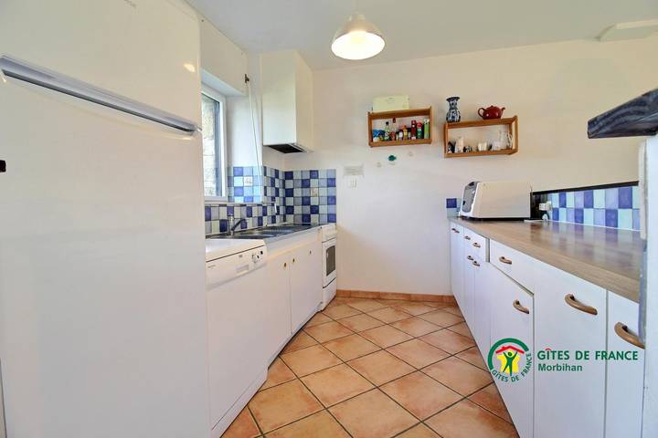 Gîte pour 10 personnes, avec terrasse et jardin à Le Tour-du-Parc - 3