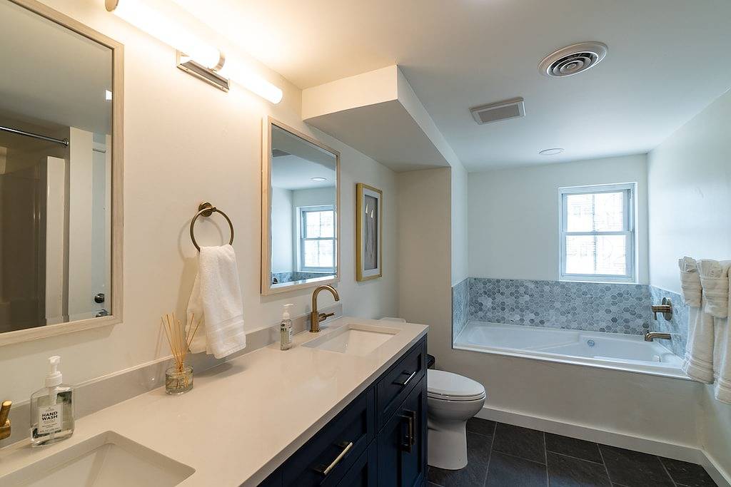 The Boathouse at Evans Lake in Lenawee County