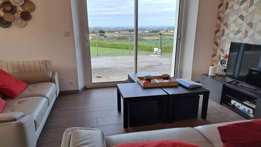 Location de vacances pour 5 personnes, avec jardin à Cléder - 2