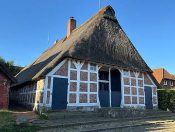Ferienwohnung für 4 Personen, mit Terrasse und Garten, kinderfreundlich in Stade