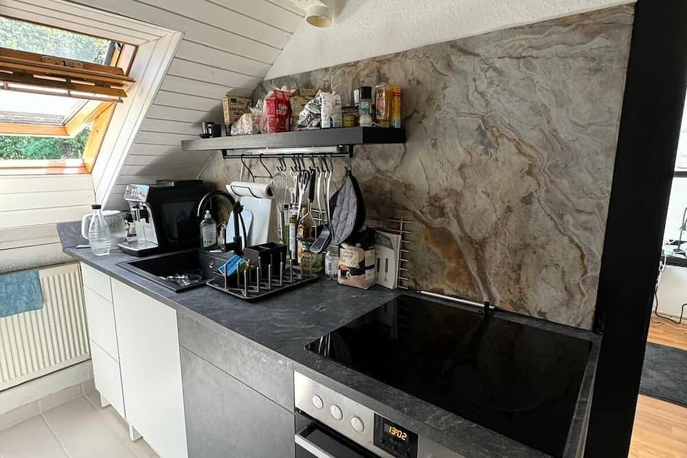 Ganze Wohnung, Gemütliche Fewo im 2.Og im Haus zur Vulkaneifel, Brohl in Brohl-Lützing, Osteifel