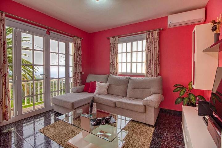 Chalet para 5 personas, con jardín además de piscina y vistas en La Palma - 2