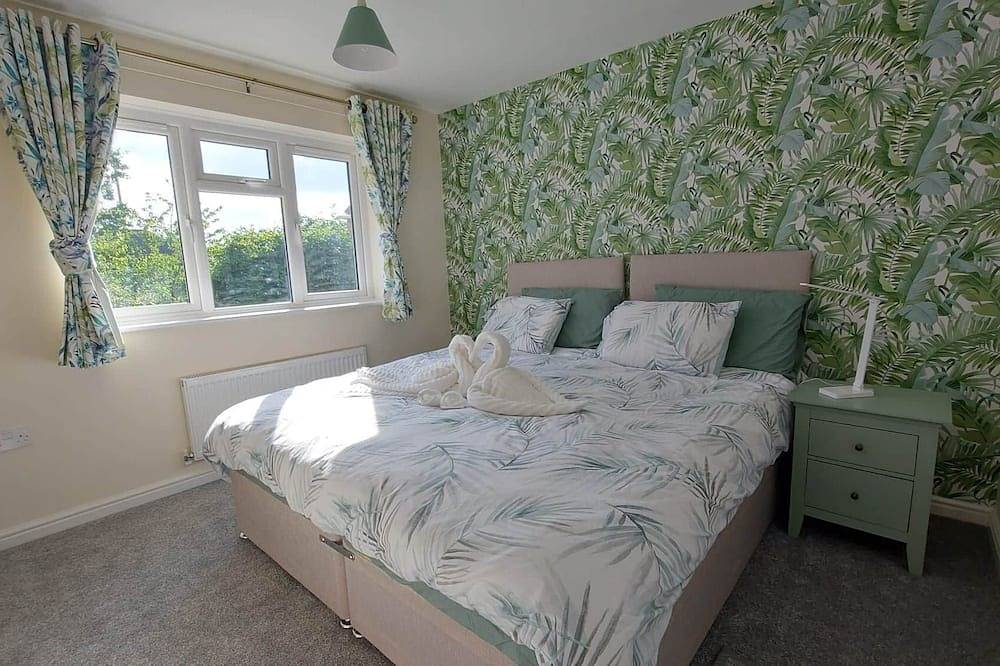 Family-run 5 star accommodation with Consistent Superhosts - home from home in Warwickshire