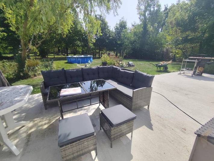 Casa de vacaciones para 11 personas, con jardín además de piscina para niños y piscina - 1