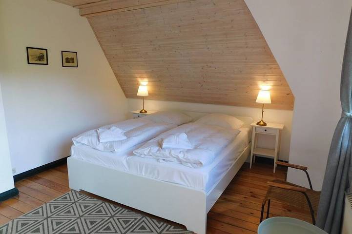 Ferienhaus für 7 Personen, mit Garten und Sauna sowie Terrasse, mit Haustier in Ahrenshoop - 2