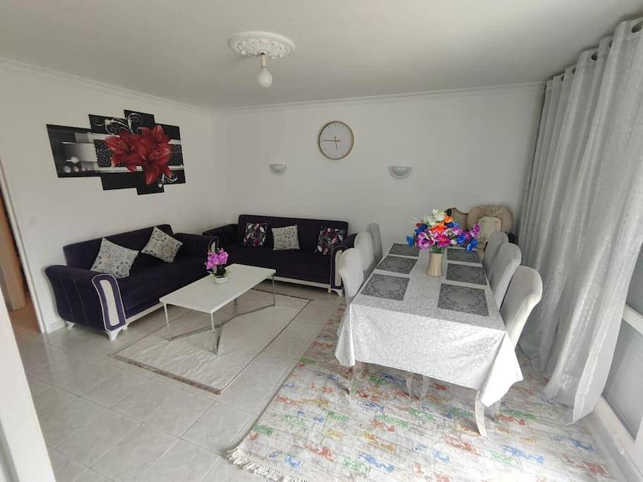 Appartement entier, One-Bedroom Apartment in Sevran, Seine-Saint-Denis