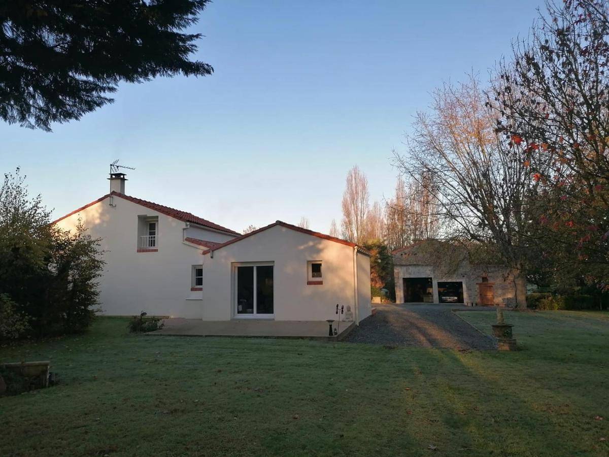 Chambre Nature Gould'Oie Zen in Saint-André-Goule-d'Oie, Vallée de la Loire