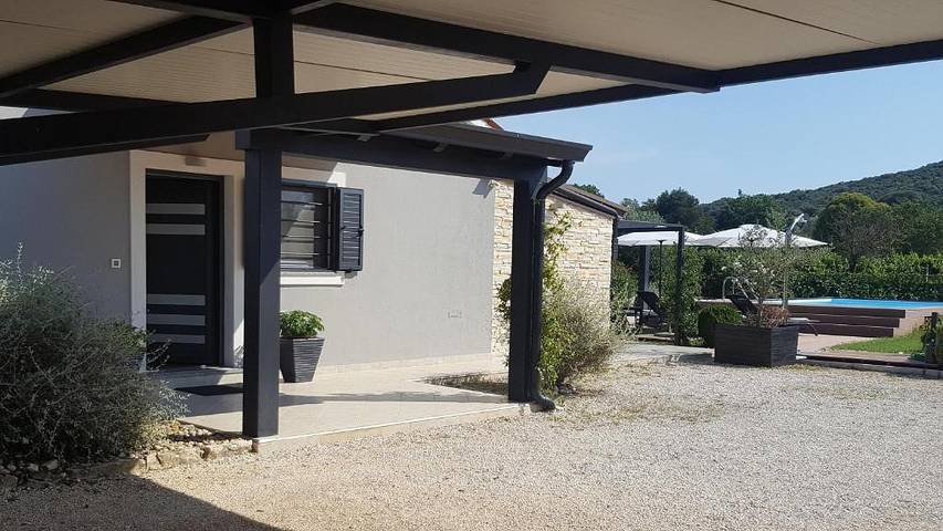 Villa für 4 Personen, mit Pool und Garten in Rovinj - 3