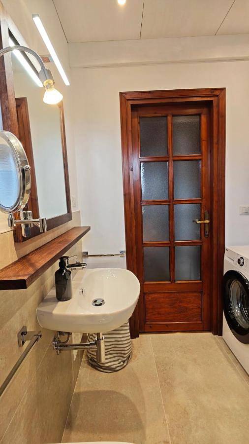 Location de vacances pour 5 personnes, avec piscine et jardin à Sassari - 2