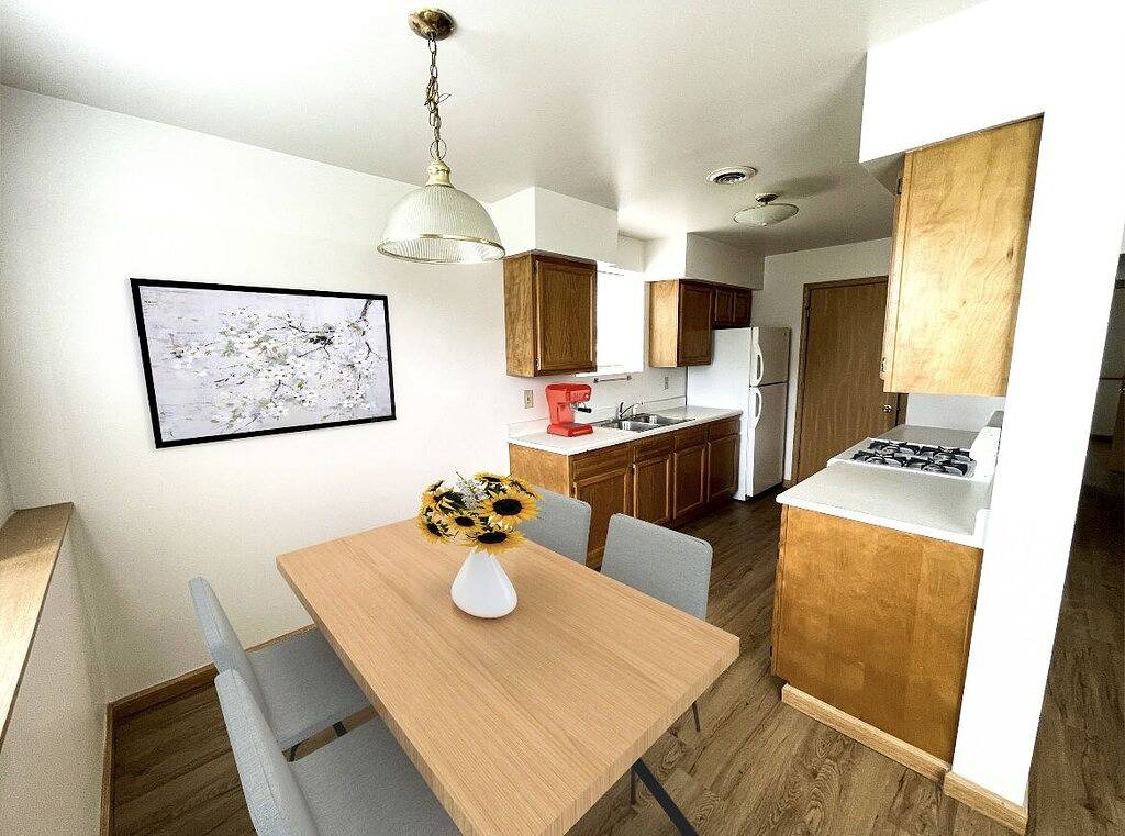 Ottawa’s Finest - Located Close to Downtown in Ottawa, LaSalle County