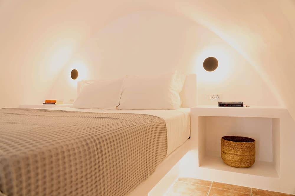 The Lithos Villa | The Perfect retreat to enjoy the immense beauty of Santorini in Firostefani, Thera