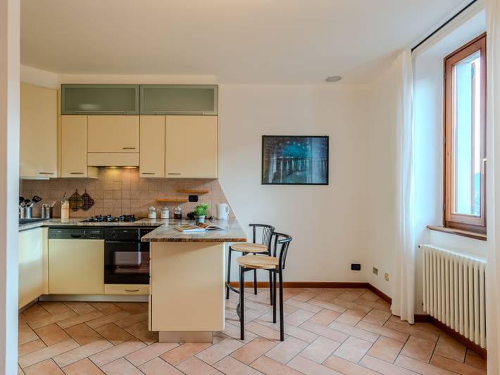 Ferienhaus für 6 Personen, mit Terrasse und Seeblick am Luganersee - 4