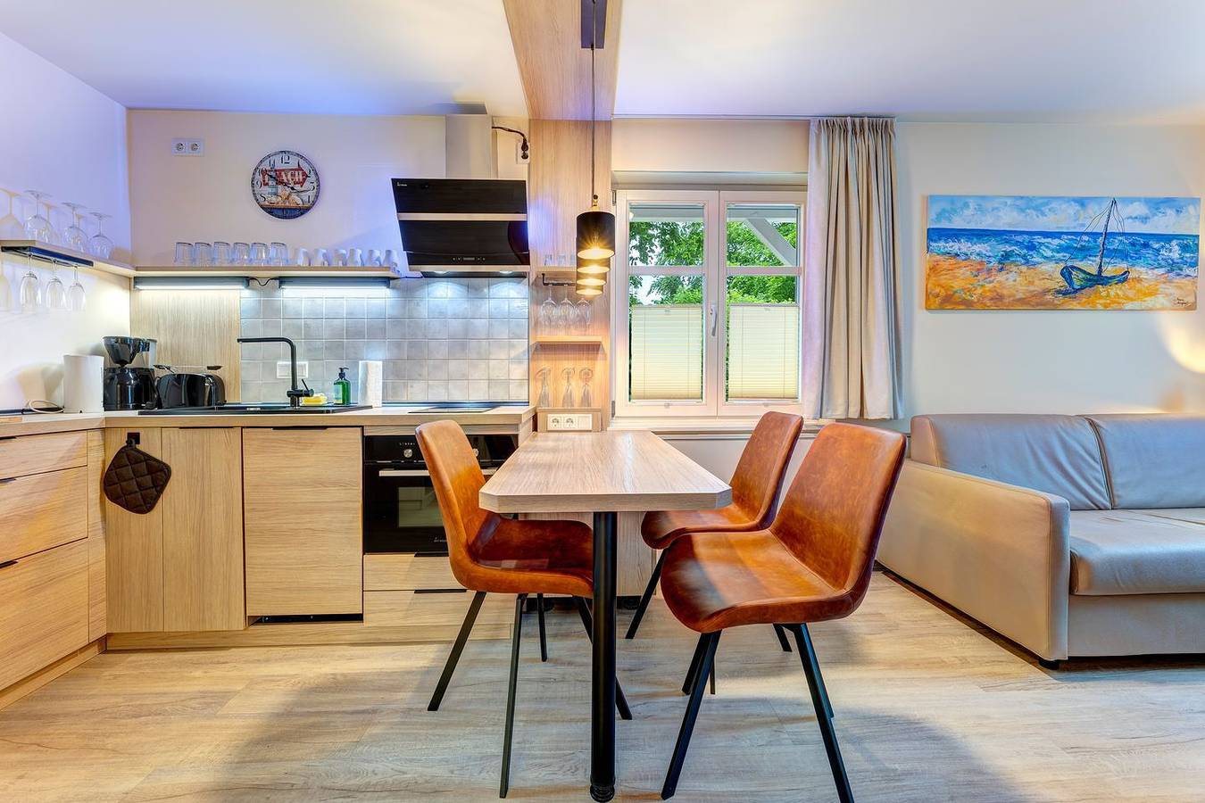 Ganze Wohnung, Ferienwohnung direkt am Strand im Ostseebad Ückeritz auf der Insel Usedom. in Ückeritz, Bernsteinbäder