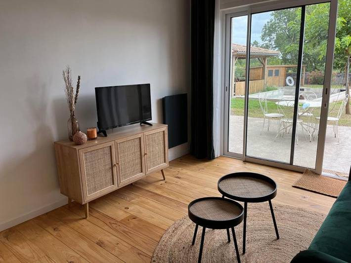 Gîte pour 2 personnes, avec jardin et vue à Saint-Michel-de-Fronsac - 2